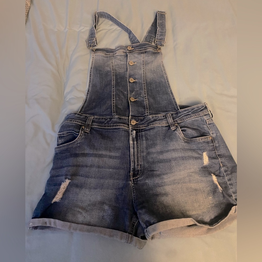 Celebrity Pink Jean Short Overalls XL Juniors' Distressed Faded Stretch